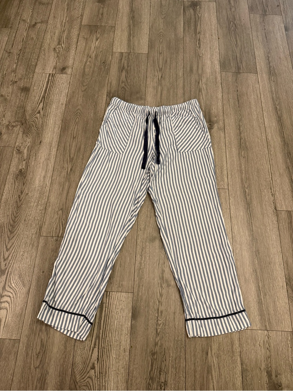 Aerie Blue Striped Velvet Trim Preppy Lounge Women’s Large Pajama Pants